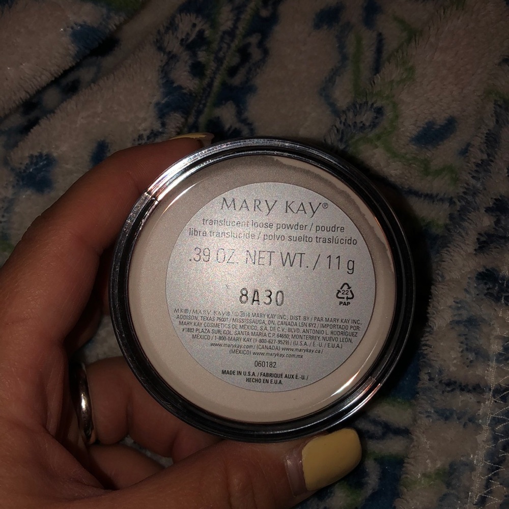 Translucent powder - Picture 2 of 2